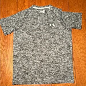 Under Armour Men's Grey Athletic Shirt